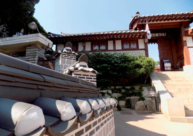 Làng cổ Bukchon Hanok